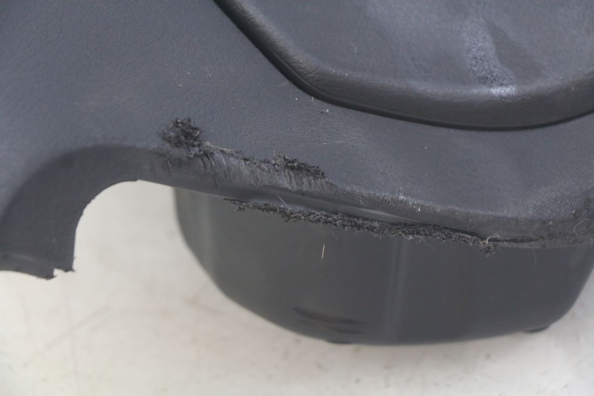 photo de PAINEL INTERIOR PIAGGIO FLY 2T 50 (2004 - 2017) - Estado da superfície