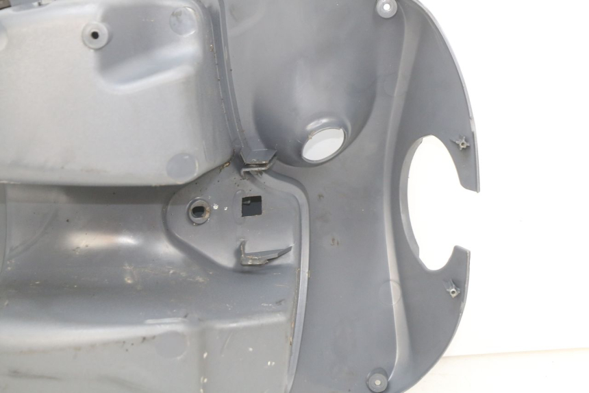 photo de PAINEL INTERIOR PIAGGIO FLY 100 (2006 - 2010) - Pontos de fixação