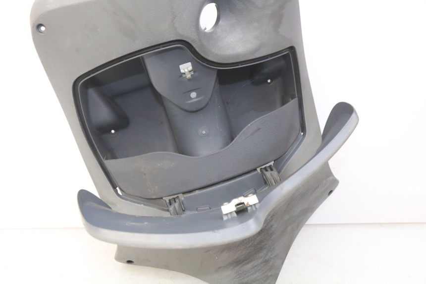 photo de PAINEL INTERIOR PIAGGIO FLY 100 (2006 - 2010) - Zoom do estado de desgaste