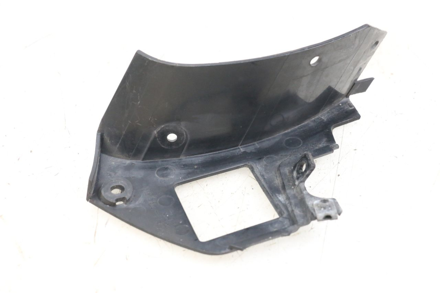 photo de PAINEL INTERIOR ESQUERDO YAMAHA FJR ABS 1300 (2006 - 2012) - Detalhe da peça