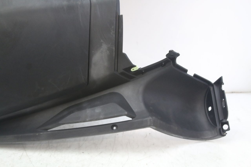photo de PAINEL INTERIOR PEUGEOT GEOPOLIS RS 125 (2007 - 2009) - Detalhes característicos