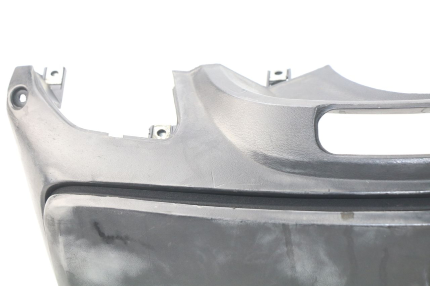 photo de PAINEL INTERIOR SYM GTS EVO 125 (2009 - 2013) - Detalhes característicos