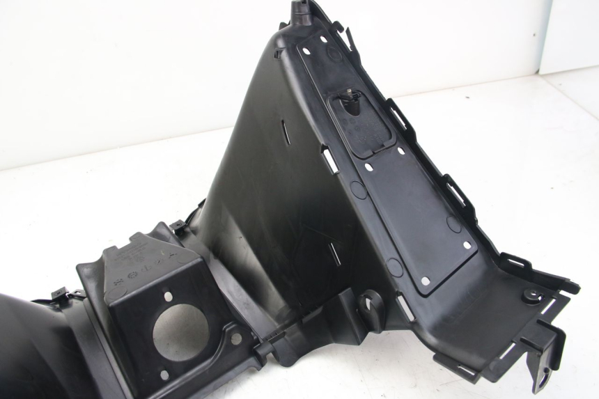 photo de PAINEL INTERIOR INFERIOR KYMCO DOWNTOWN ABS 125 (2015 - 2017) - Vista geral