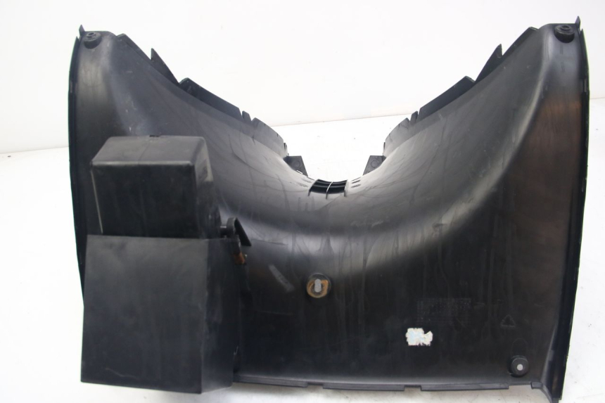 photo de PAINEL INTERIOR INFERIOR MBK SKYLINER 125 (1998 - 2001) - Ampliação técnica