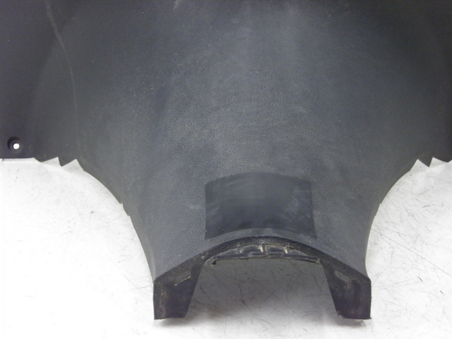 photo de PAINEL INTERIOR INFERIOR YAMAHA YP MAJESTY 125 (2002 - 2006) - Marcações e referências