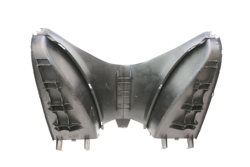 photo de PAINEL INTERIOR INFERIOR YAMAHA YP MAJESTY 125 (1998 - 2001) - Outro ângulo de visão