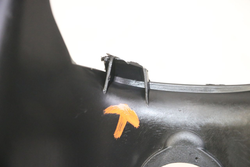 photo de PAINEL INTERIOR PEUGEOT JET FORCE CARBU 50 (2003 - 2016) - Outro ângulo de visão