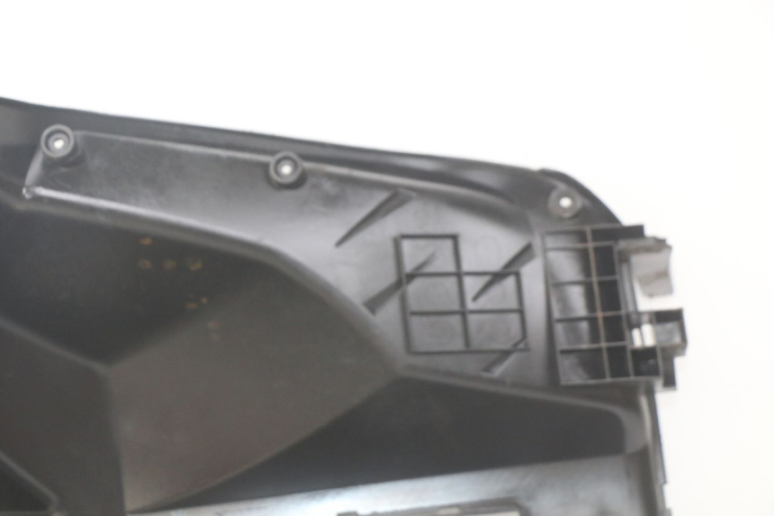 photo de PAINEL INTERIOR SYM JET SPORT XR 50 (2006 - 2015) - Detalhes característicos