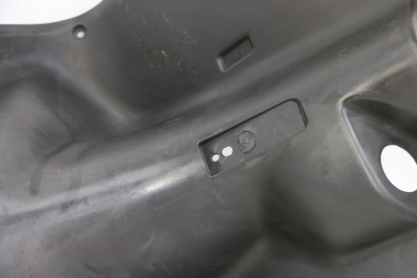 photo de PAINEL INTERIOR YAMAHA JOG R 50 (2004 - 2014) - Vista de perto