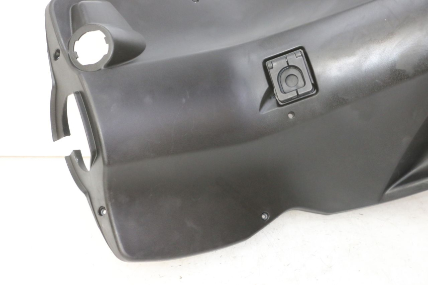 photo de PAINEL INTERIOR PEUGEOT KISBEE 2T 50 (2010 - 2017) - Marcações e referências