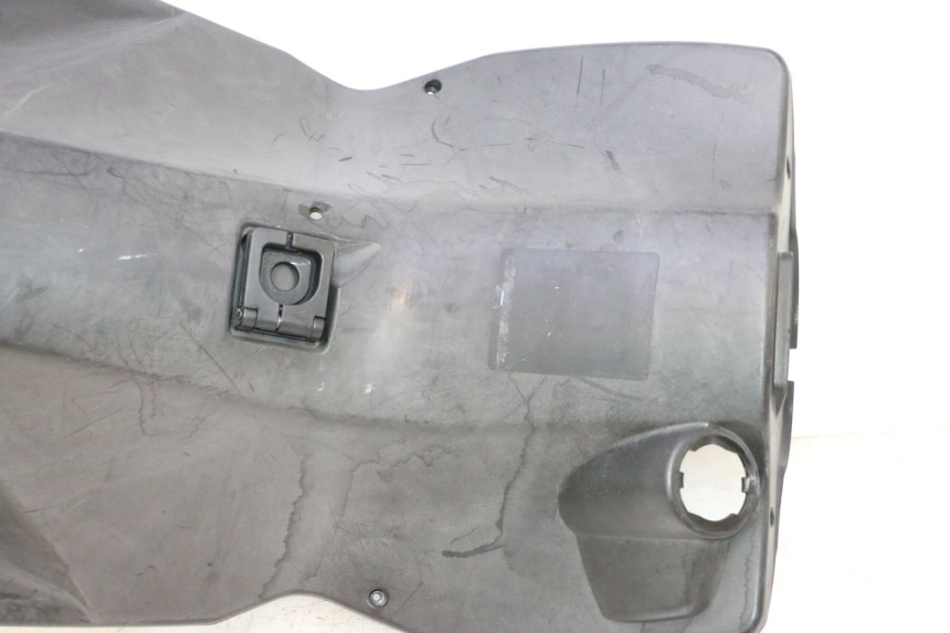photo de PAINEL INTERIOR PEUGEOT KISBEE 2T 50 (2010 - 2017) - Pontos de fixação