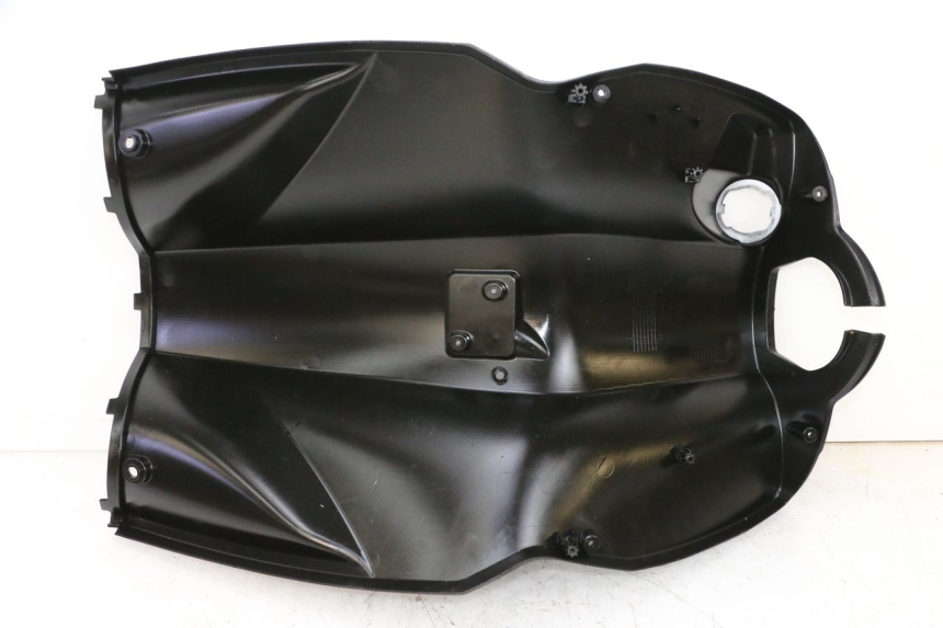 photo de PAINEL INTERIOR PEUGEOT KISBEE 4T 50 (2010 - 2017) - Ampliação técnica