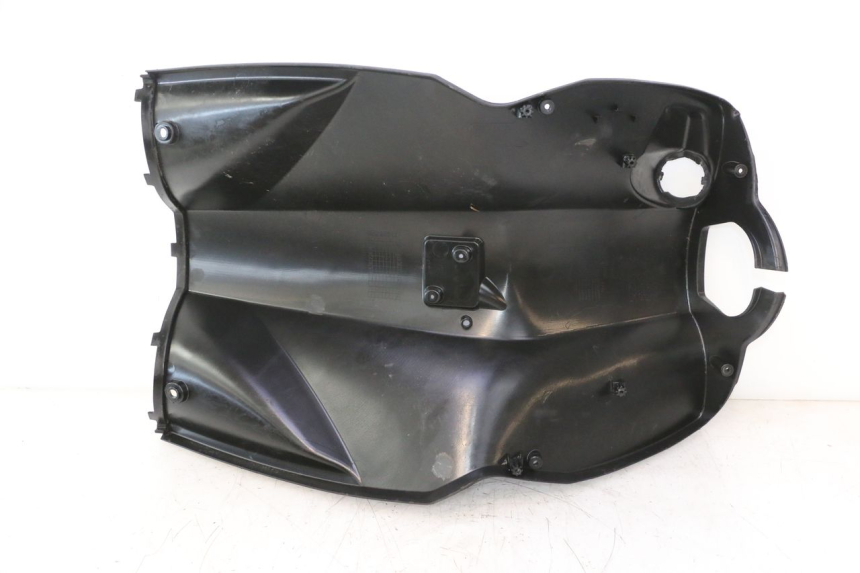 photo de AVENTAL INTERIOR PEUGEOT KISBEE 4T 50 (2023 - 2026) - Vista geral
