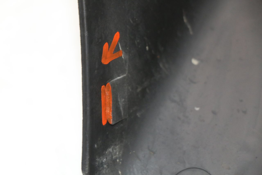 photo de PAINEL INTERIOR RENAULT KOURANOS 125 (2001 - 2004) - Pontos de fixação