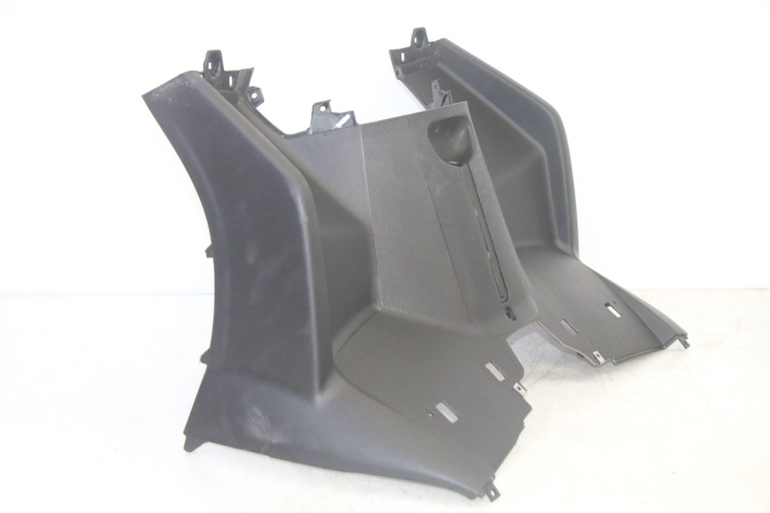 photo de PAINEL INTERIOR PIAGGIO MP3 HPE 350 (2018 - 2020) - Detalhe da peça