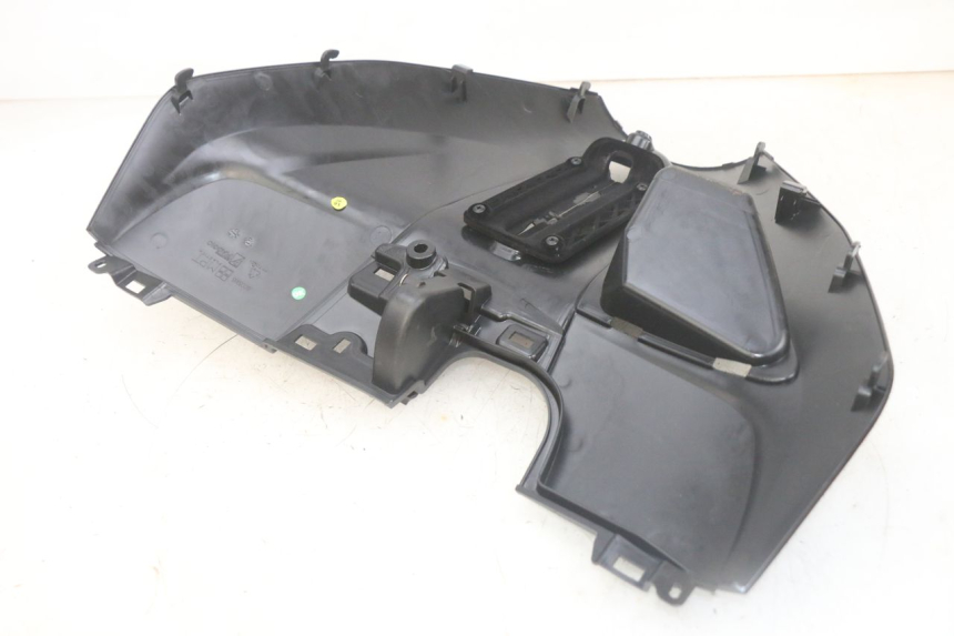 photo de PAINEL INTERIOR PIAGGIO MP3 HPE 300 (2019 - 2026) - Outro ângulo de visão