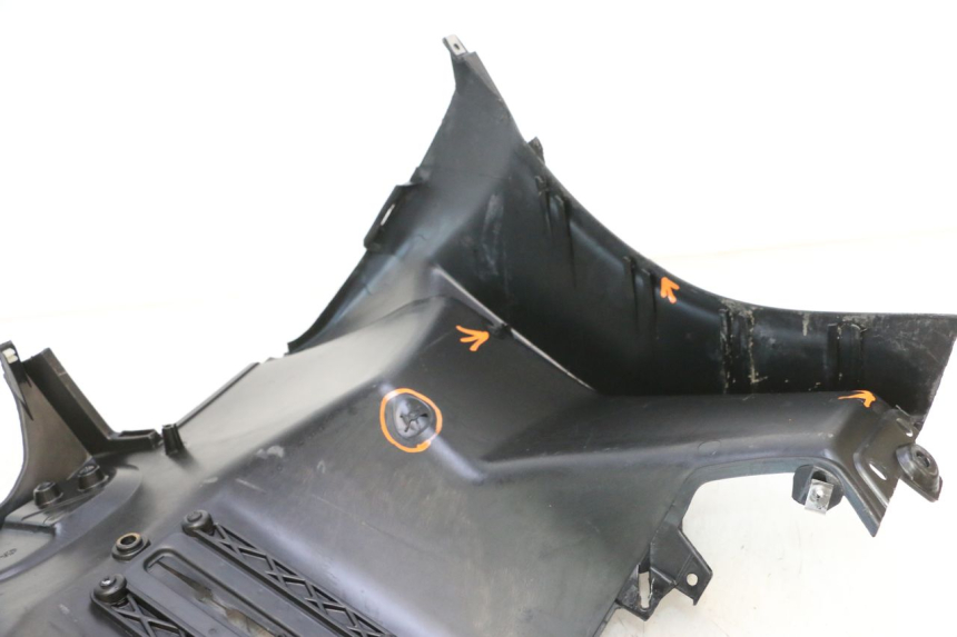 photo de PAINEL INTERIOR PIAGGIO MP3 RL 250 (2006 - 2010) - Ampliação técnica