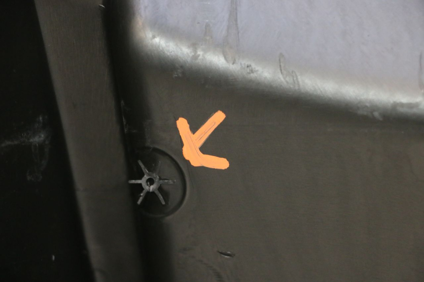 photo de PAINEL INTERIOR PIAGGIO MP3 RL 250 (2006 - 2010) - Peça verificada