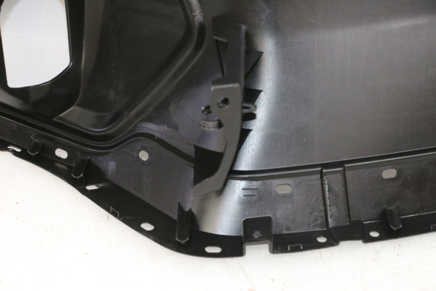 photo de PAINEL INTERIOR YAMAHA NEO'S CORE 1 (2022 - 2026) - Zoom de qualidade