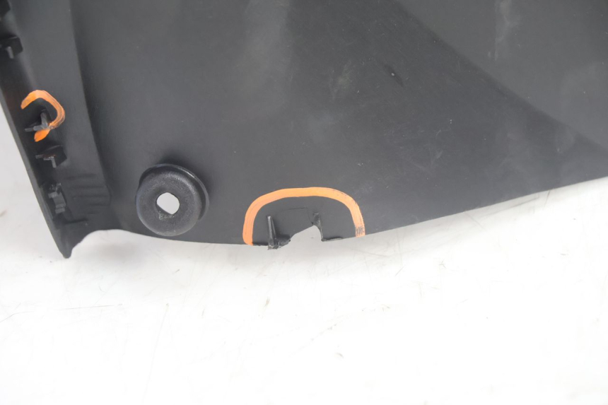 photo de AVENTAL INTERIOR YAMAHA NEO'S NEOS 2T 50 (1998 - 2007) - Inspeção visual