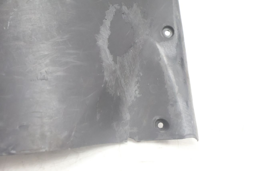 photo de AVENTAL INTERIOR YAMAHA NEO'S NEOS 2T 50 (1998 - 2007) - Pontos de fixação