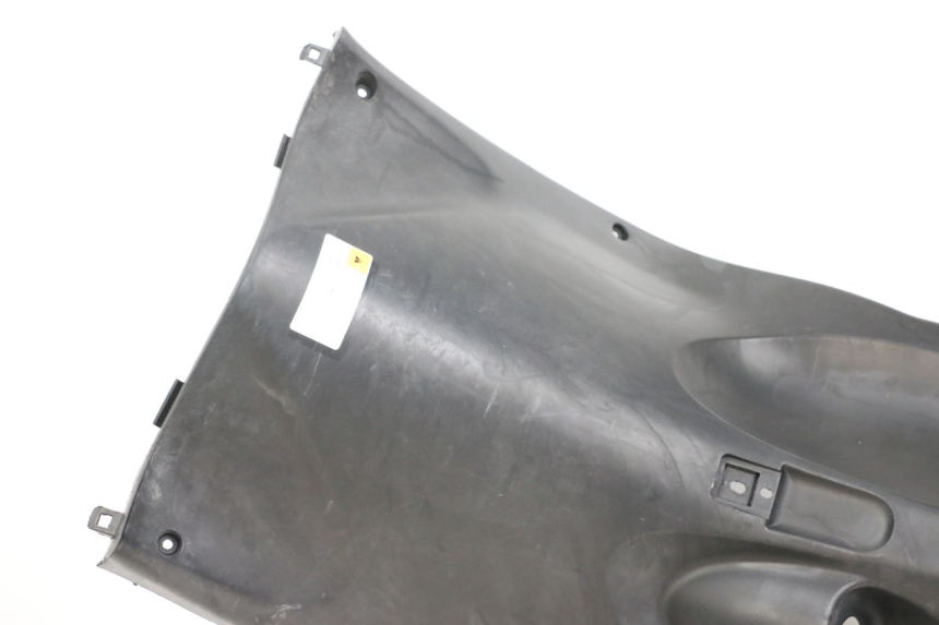 photo de PAINEL INTERIOR MBK OVETTO ONE 2T 50 (2013 - 2017) - Pontos de fixação