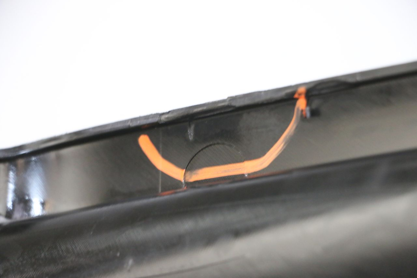 photo de PAINEL INTERIOR PEUGEOT CITYSTAR 2T 50 (2018 - 2021) - Zoom do estado de desgaste