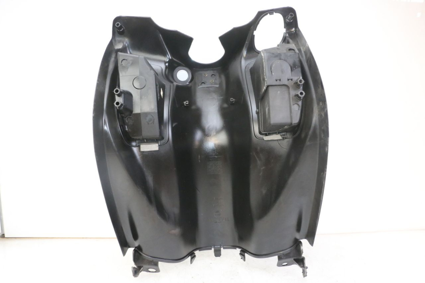 photo de PAINEL INTERIOR PEUGEOT ELYSTAR 125 (2002 - 2007) - Outro ângulo de visão