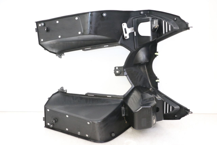 photo de PAINEL INTERIOR PEUGEOT SATELIS COMPRESSOR K15 125 (2006 - 2009) - Peça verificada