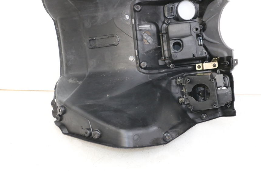 photo de PAINEL INTERIOR DAELIM S3 125 (2010 - 2017) - Detalhe da peça