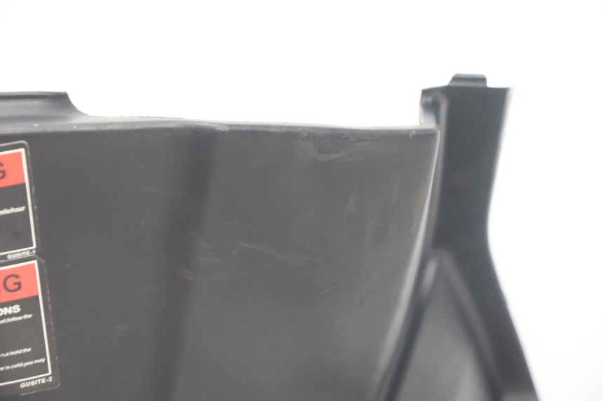 photo de PAINEL INTERIOR JM MOTORS SANTANA EVO 50 (2024 - 2026) - Zoom do estado de desgaste