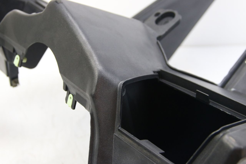 photo de PAINEL INTERIOR PEUGEOT SATELIS 125 (2006 - 2009) - Ampliação dos componentes