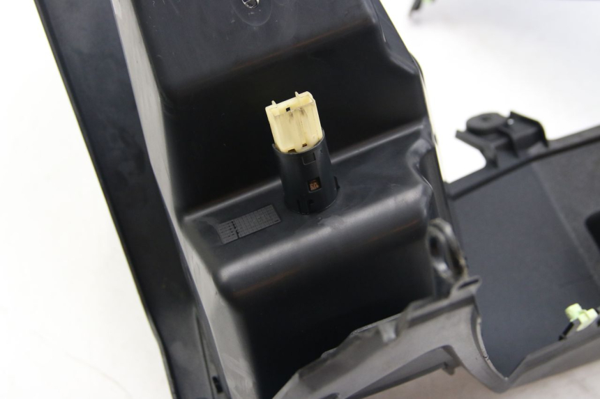 photo de PAINEL INTERIOR PEUGEOT SATELIS 125 (2006 - 2009) - Vista principal