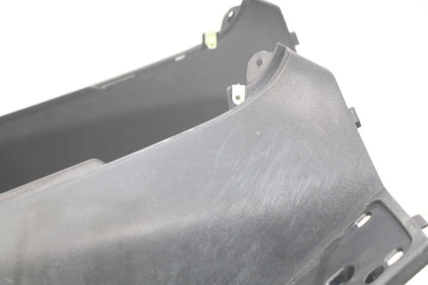 photo de PAINEL INTERIOR PEUGEOT SATELIS 125 (2010 - 2012) - Pontos de fixação