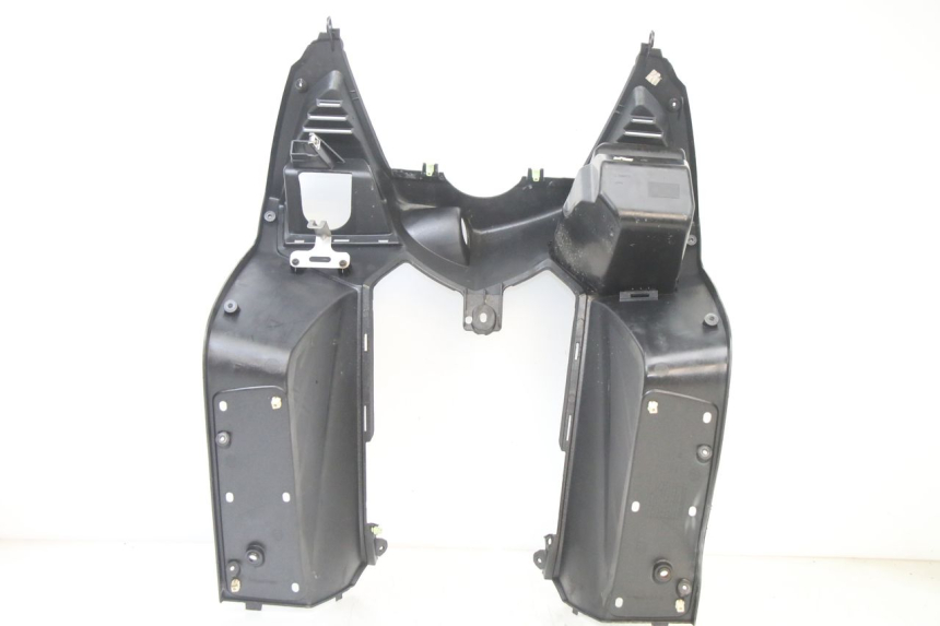 photo de PAINEL INTERIOR PEUGEOT SATELIS 125 (2013 - 2018) - Estado da superfície