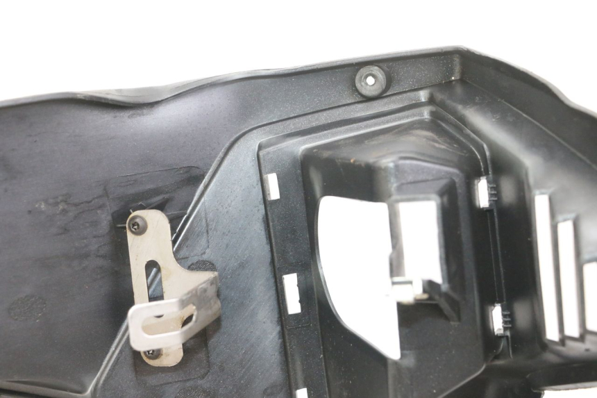 photo de PAINEL INTERIOR PEUGEOT SATELIS 125 (2013 - 2018) - Detalhe da peça