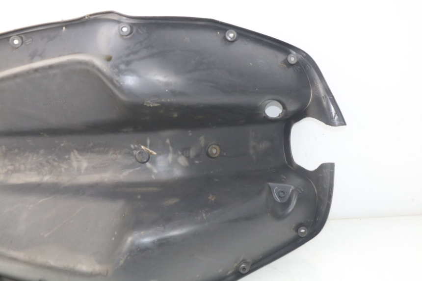 photo de PAINEL INTERIOR HONDA SCV LEAD 100 (2003 - 2007) - Zoom do estado de desgaste