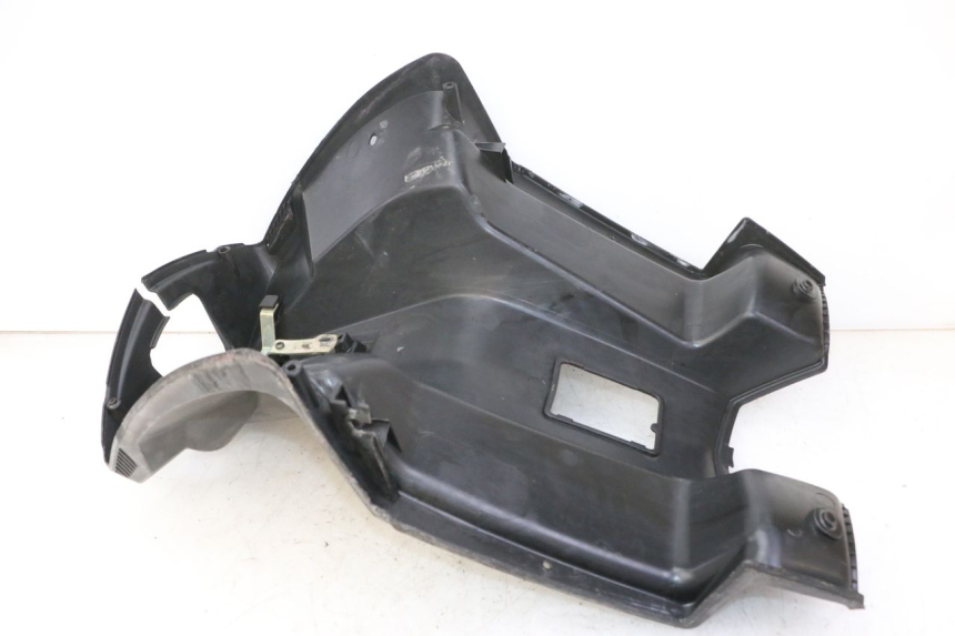 photo de PAINEL INTERIOR PEUGEOT SPEEDFIGHT 3 AIR 50 (2009 - 2015) - Outro ângulo de visão