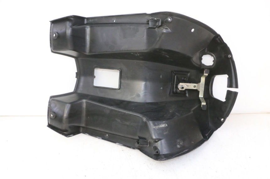 photo de PAINEL INTERIOR PEUGEOT SPEEDFIGHT 3 AIR 50 (2009 - 2015) - Pontos de fixação