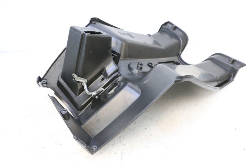 photo de PAINEL INTERIOR APRILIA SR MOTARD 50 (2012 - 2018) - Pontos de fixação