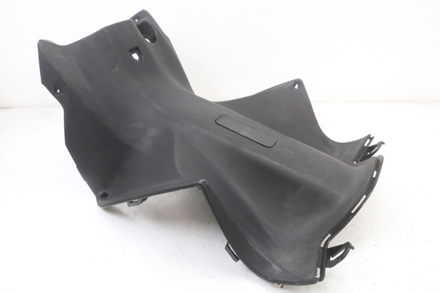 photo de PAINEL INTERIOR KYMCO SUPER 8 4T 50 (2018 - 2020) - Outro ângulo de visão
