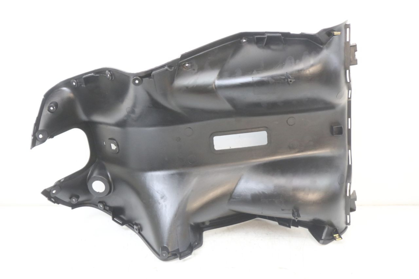 photo de PAINEL INTERIOR KYMCO SUPER 8 125 (2008 - 2015) - Pontos de fixação
