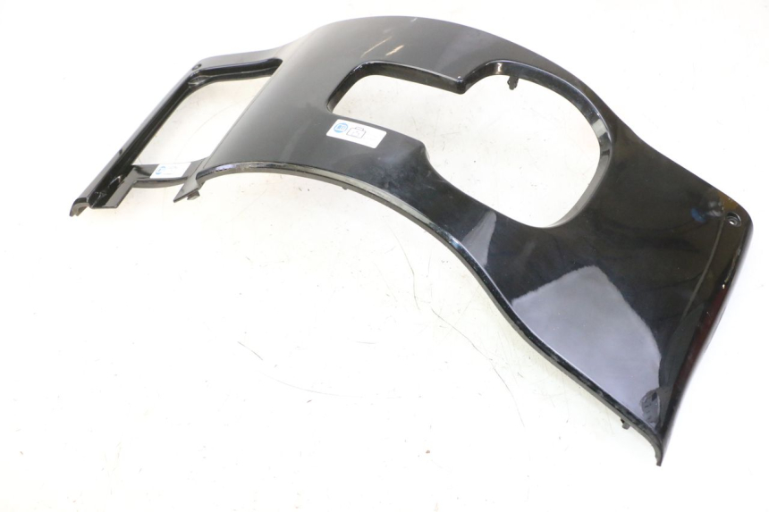 photo de PAINEL INTERIOR SUPERIOR HONDA FES S-WING SWING ABS 125 (2007 - 2015) - Outro ângulo de visão