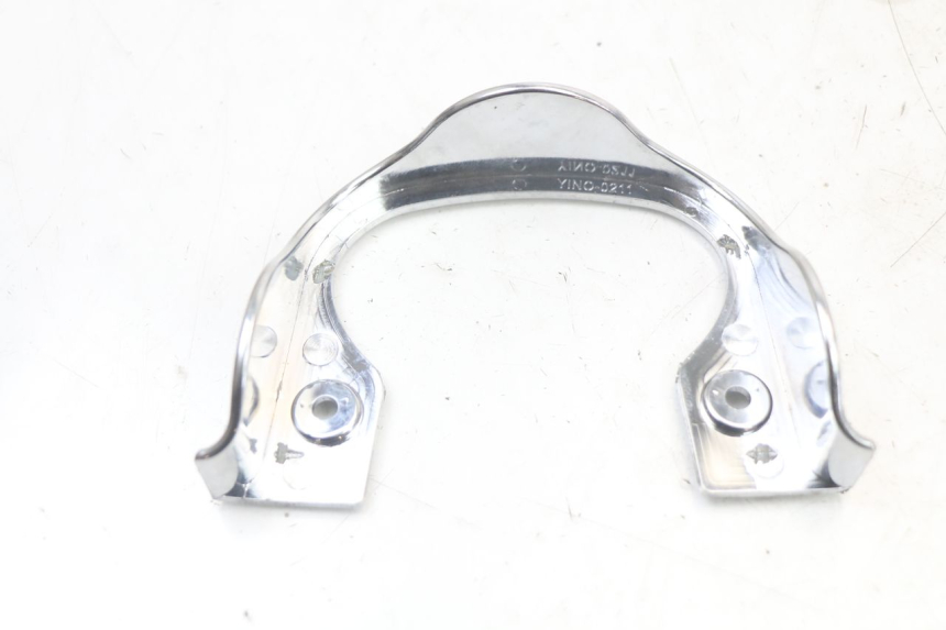 photo de PAINEL INTERIOR SUPERIOR JM MOTORS VX 125 (2022 - 2025) - Pontos de fixação