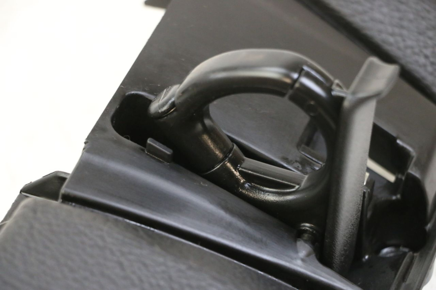 photo de PAINEL INTERIOR SUPERIOR PIAGGIO MP3 500 (2014 - 2017) - Ampliação técnica