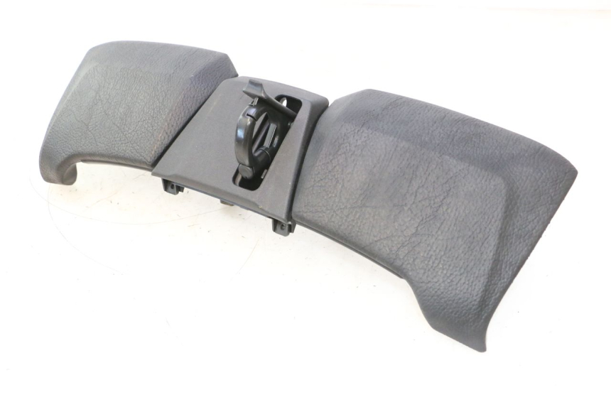 photo de PAINEL INTERIOR SUPERIOR PIAGGIO MP3 500 (2016 - 2018) - Pontos de fixação
