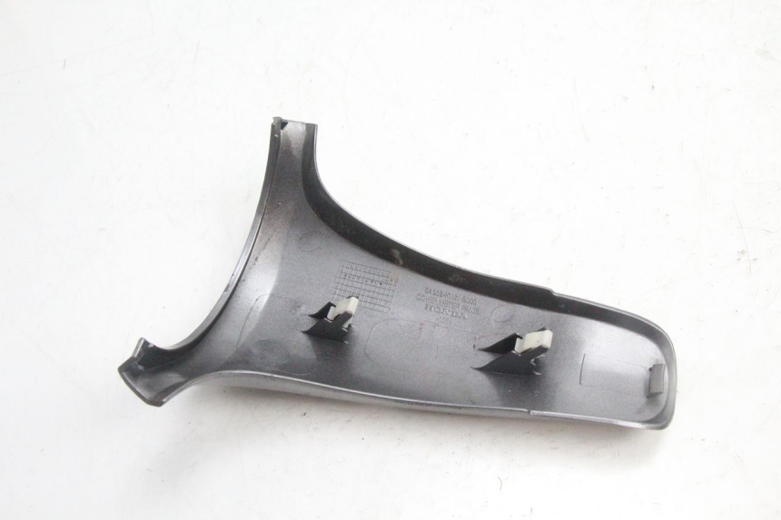 photo de PAINEL INTERIOR SUPERIOR HONDA PCX (JF28) 125 (2009 - 2011) - Ampliação técnica