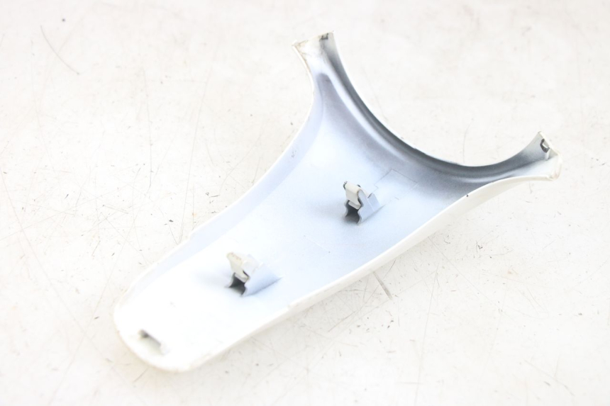 photo de PAINEL INTERIOR SUPERIOR HONDA PCX (JF47) 125 (2012 - 2013) - Detalhe da peça
