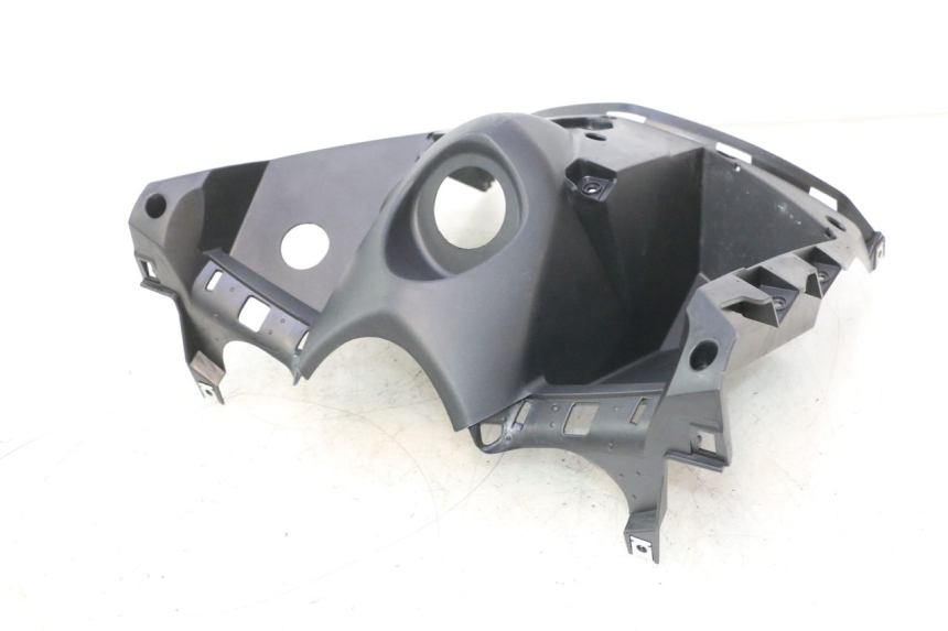 photo de PAINEL INTERIOR SUPERIOR JM MOTORS R-MAX TECH 50 (2024 - 2026) - Pontos de fixação