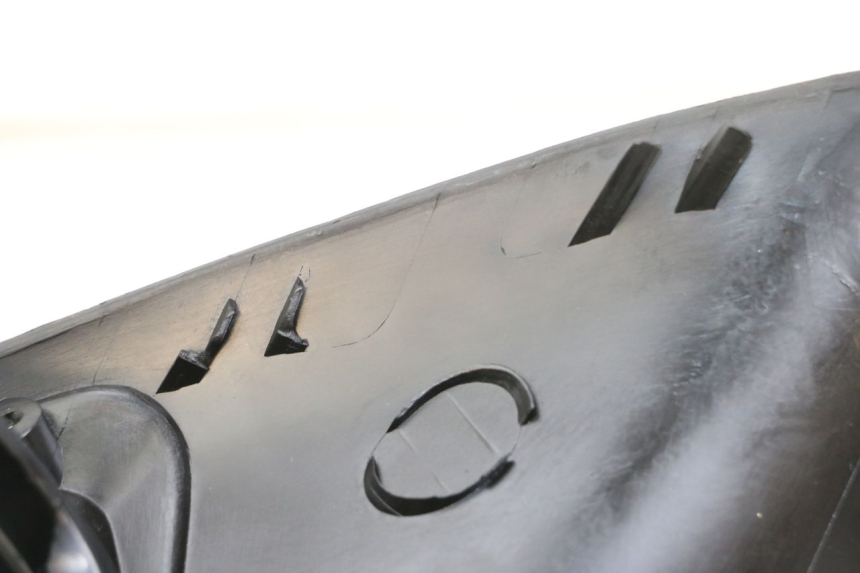 photo de PAINEL INTERIOR SUPERIOR GILERA RUNNER LC 50 (1997 - 1998) - Detalhe da peça